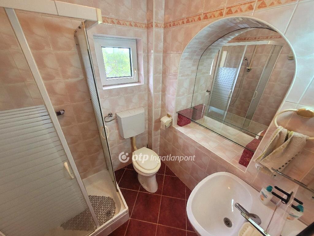 4 bed · 66m² · 98.000.000 ft