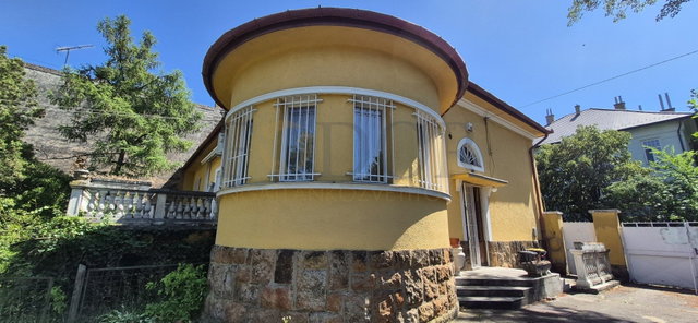 Eladó családi ház, Budapesten, X. kerületben 129.9 M Ft