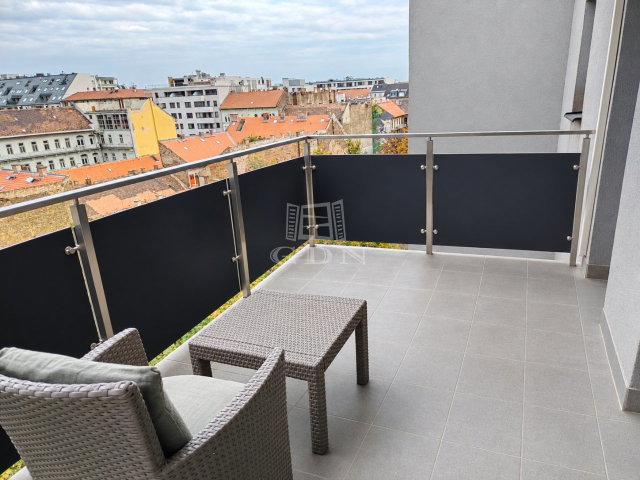Eladó téglalakás, Budapesten, VIII. kerületben 85 M Ft, 2 szobás