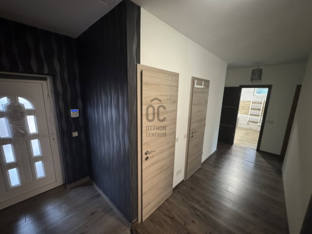 Eladó családi ház, Jakabszálláson 104.9 M Ft, 6 szobás