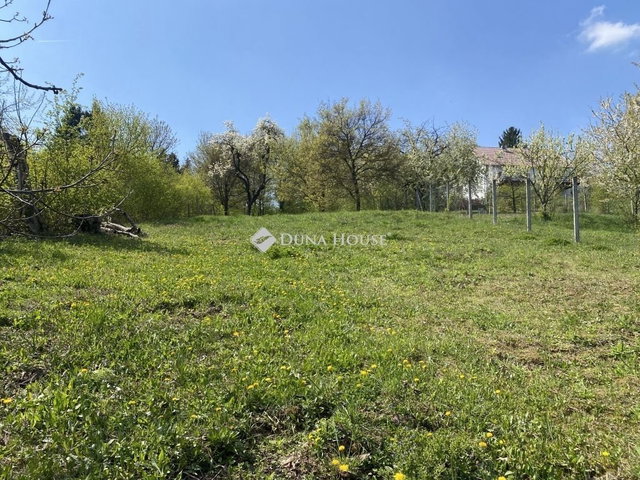Eladó családi ház, Verőcén 49.9 M Ft, 1 szobás
