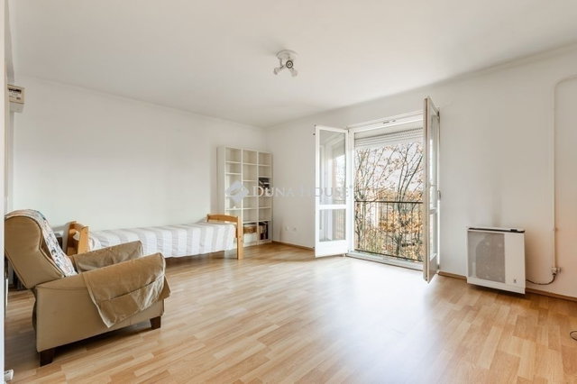 Eladó téglalakás, Budapesten, XIV. kerületben 140 M Ft, 5 szobás