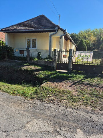 Eladó családi ház, Hernádbűdön 6.5 M Ft, 1+1 szobás