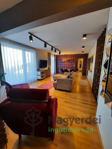Kiadó téglalakás, albérlet, Debrecenben 570 E Ft / hó, 3 szobás