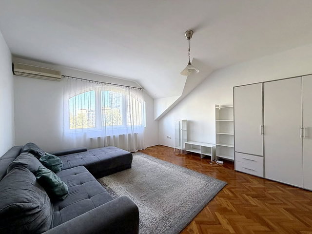 Kiadó téglalakás, albérlet, Budapesten, XX. kerületben