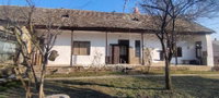 Eladó családi ház, Dúzson 10 M Ft, 3 szobás