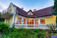 Eladó családi ház, Balatonlelleén 189 M Ft, 8 szobás
