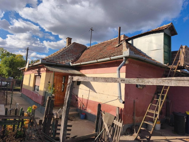 Eladó családi ház, Tápiószelén 23.9 M Ft, 3 szobás