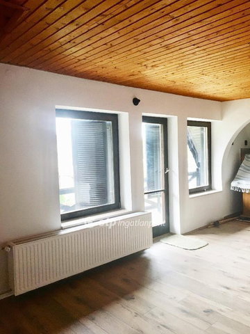 Eladó családi ház, Harkányban 94 M Ft, 5 szobás