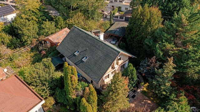 Eladó családi ház, Szentendrén 197.9 M Ft, 6 szobás