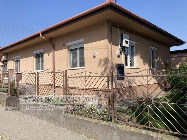 Eladó családi ház, Érden 160 M Ft, 5 szobás