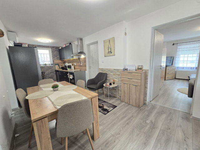Eladó családi ház, Dombóváron 45 M Ft, 3 szobás