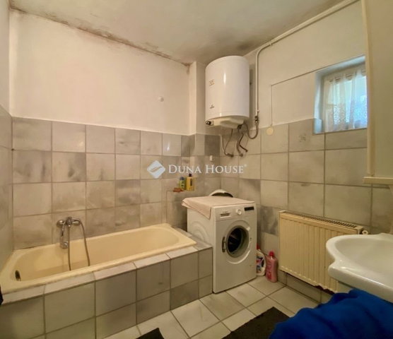 Eladó családi ház, Budapesten, XXI. kerületben 79.9 M Ft