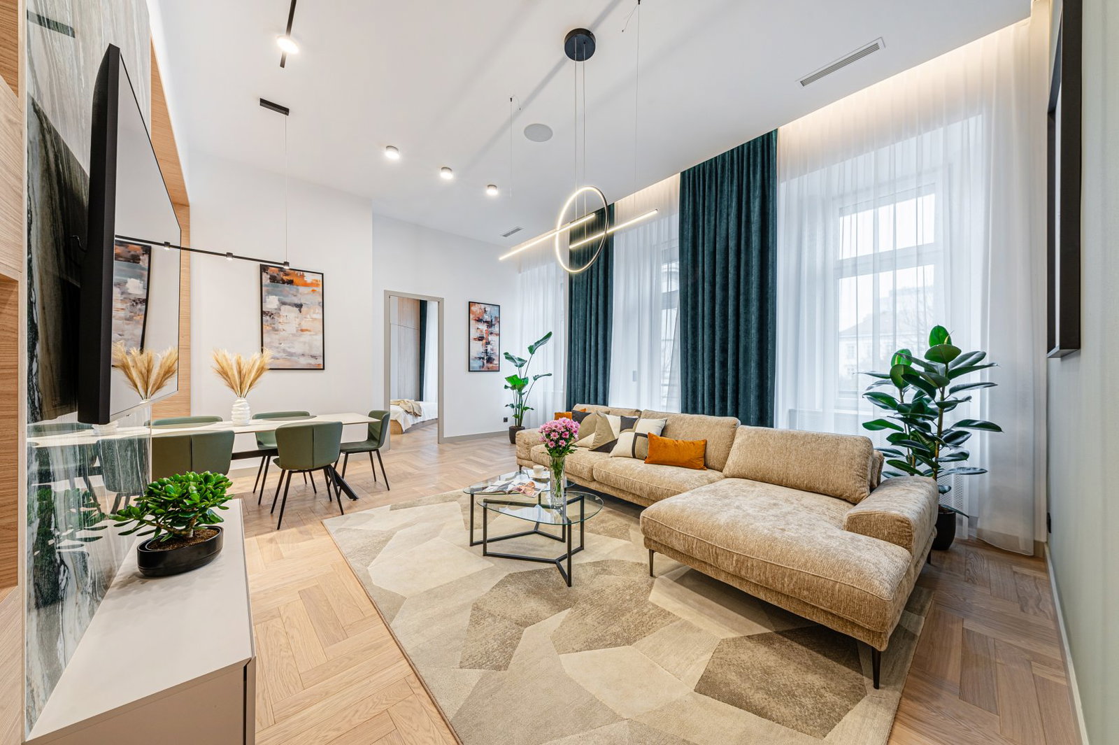 3 bed · 114m² · 319.000.000 ft
