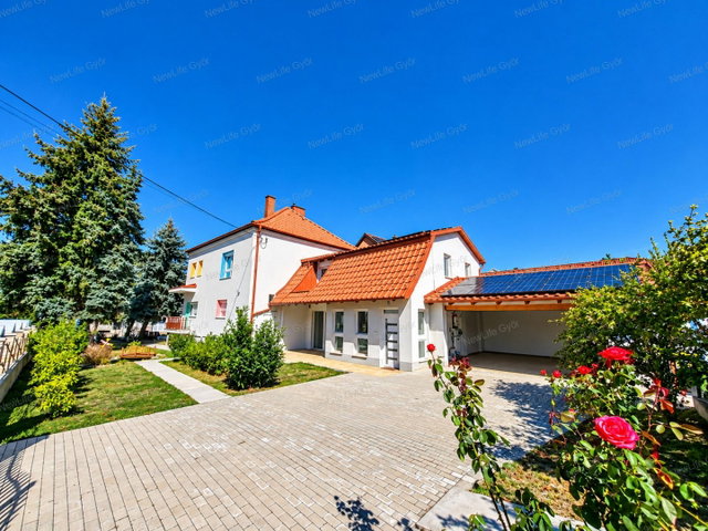 Eladó téglalakás, Győrött 125 M Ft, 4 szobás