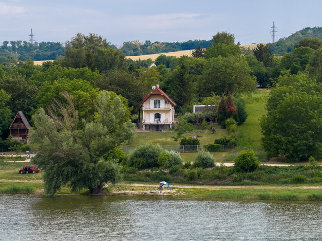 Eladó családi ház, Fehérvárcsurgón 104.9 M Ft, 3 szobás