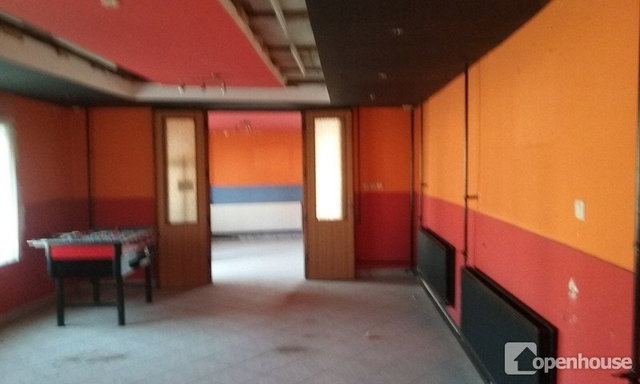Eladó üzlethelyiség, Adorjánházán 15 M Ft