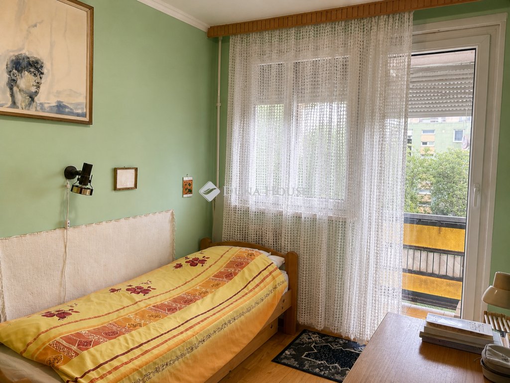 4 bed · 72m² · 59.900.000 ft