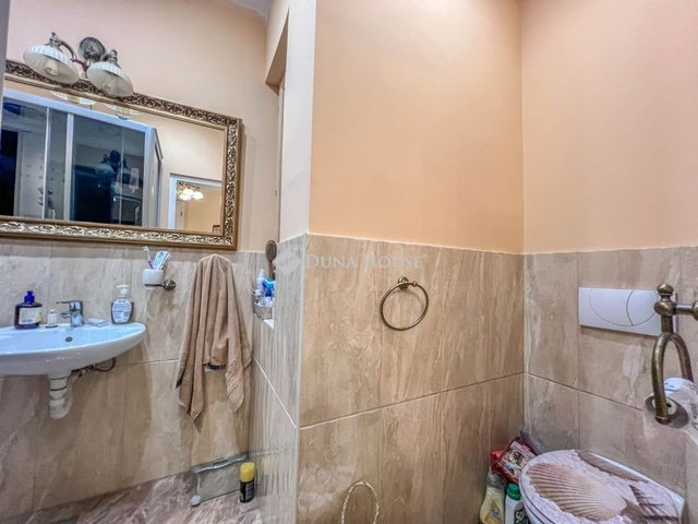 Eladó téglalakás, Budapesten, XX. kerületben 81.9 M Ft, 3 szobás