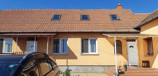 Eladó családi ház, Szolnokon 78.9 M Ft, 5+2 szobás