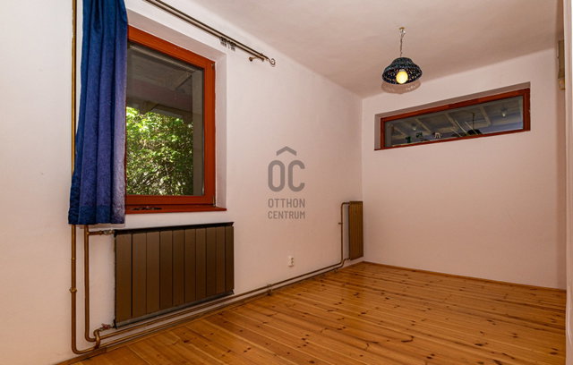 Eladó családi ház, Nagykovácsiban 194.9 M Ft, 6 szobás