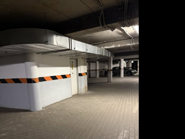 Eladó ipari ingatlan, Budapesten, III. kerületben 150 M Ft