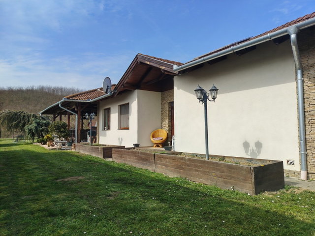 Eladó családi ház, Nagypálin 119 M Ft, 4 szobás