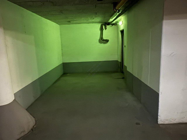 Eladó garázs, Hódmezővásárhelyen 4.5 M Ft