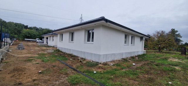 Eladó családi ház, Bocskaikerten 115 M Ft, 5 szobás