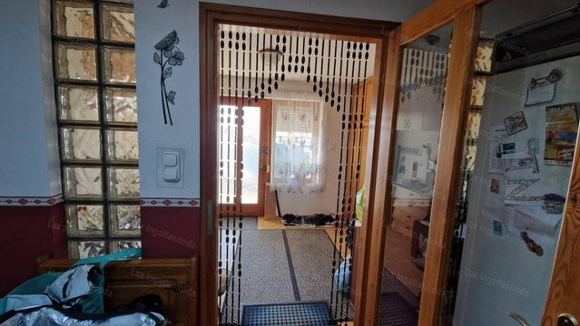 Eladó téglalakás, Tokodon 34.99 M Ft, 2 szobás