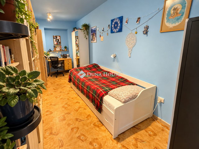 Eladó téglalakás, Budapesten, XIV. kerületben 52 M Ft, 1 szobás