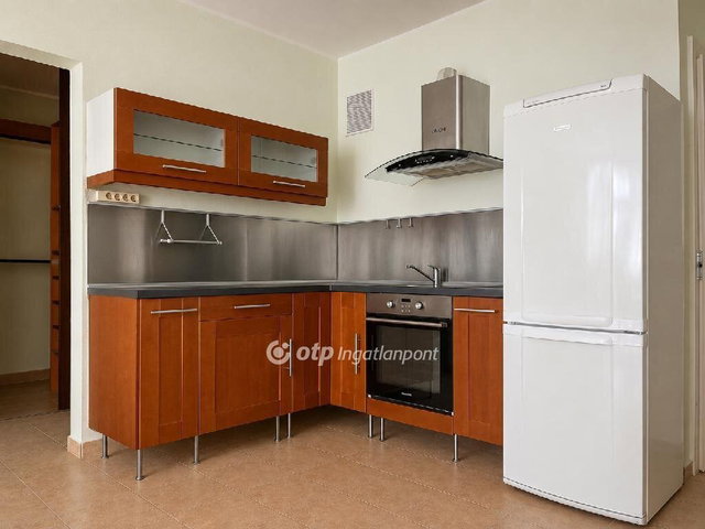 Eladó téglalakás, Budapesten, XVI. kerületben 86.4 M Ft