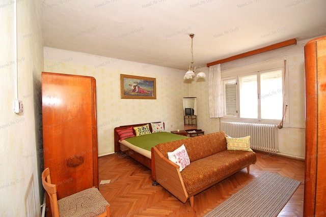 Eladó családi ház, Győrújbaráton 79.9 M Ft, 3 szobás