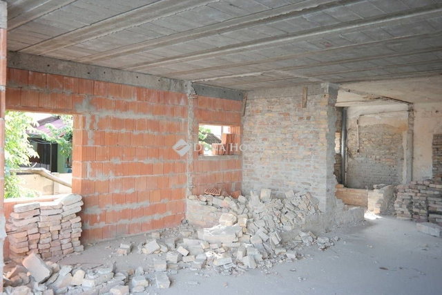 Eladó családi ház, Budapesten, XX. kerületben 84.9 M Ft