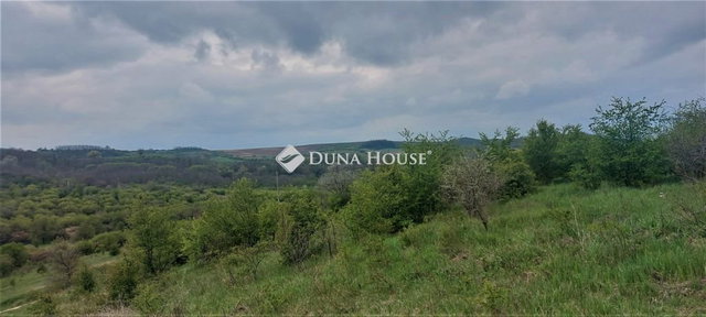 Eladó telek, Tinnyén 75.6 M Ft / költözzbe.hu
