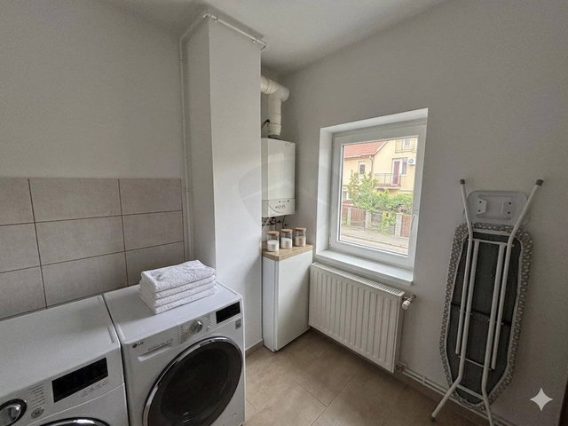 Eladó családi ház, Csömörön 125 M Ft, 3+1 szobás