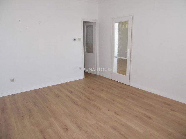 Kiadó téglalakás, albérlet, Debrecenben 190 E Ft / hó, 2 szobás
