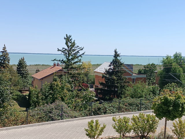 Eladó téglalakás, Balatonalmádiban, József Attila utcában