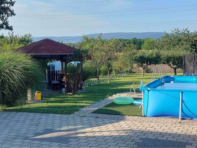 Eladó családi ház, Környén 59.9 M Ft, 4 szobás