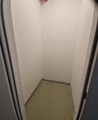 Kiadó ipari ingatlan, Székesfehérvárott 15 E Ft / hó