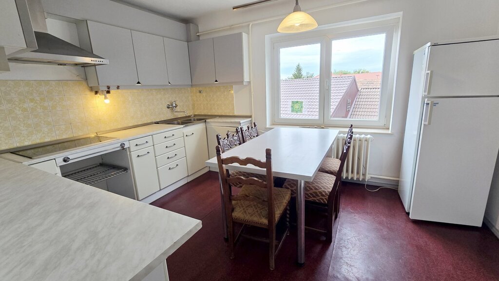 4 bed · 140m² · 349.900 ft