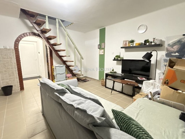 Eladó családi ház, Cserkeszőlőn 34.5 M Ft, 3 szobás