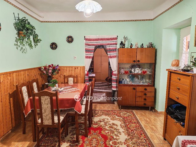 Eladó családi ház, Kaposszekcsőn 30 M Ft, 3 szobás