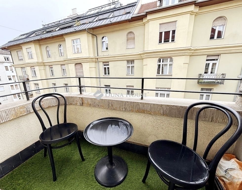 2 bed · 87m² · 145.900.000 ft