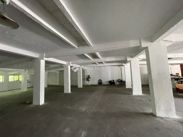 Eladó ipari ingatlan, XVII. kerületben, Újmajori utcában