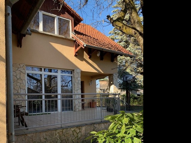 Eladó családi ház, Kerepesen 129 M Ft, 5 szobás