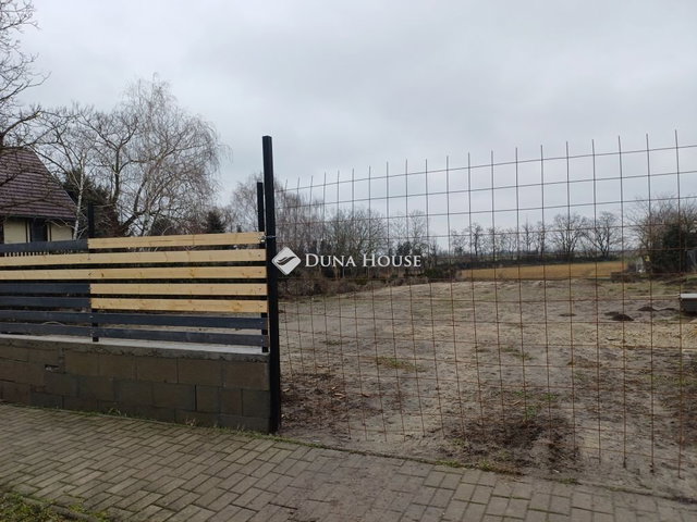 Eladó ikerház, Áporkán 89 M Ft, 5 szobás / költözzbe.hu