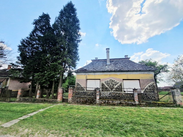 Eladó családi ház, Bélaváron 7 M Ft, 2 szobás