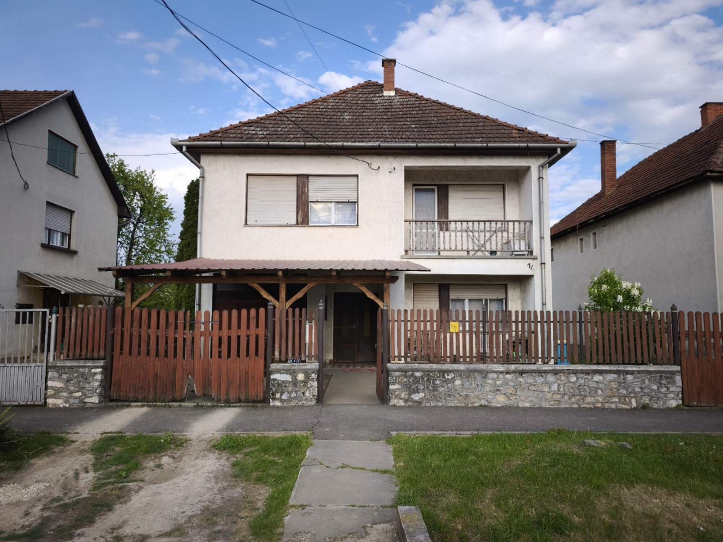 4 bed · 115m² · 16.490.000 ft