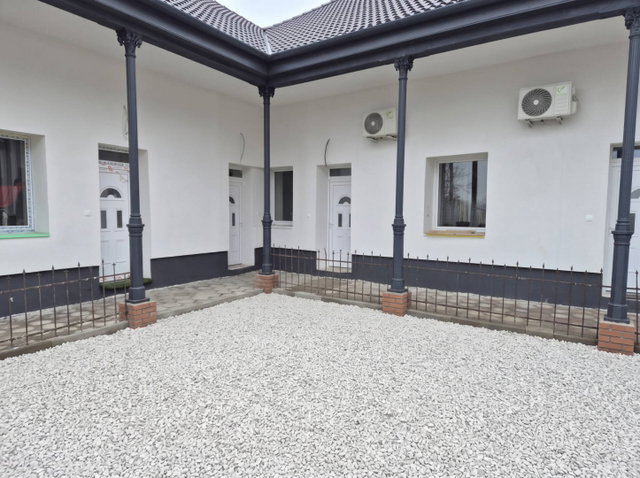 Eladó téglalakás, Kiskunlacházán 31 M Ft, 1+1 szobás
